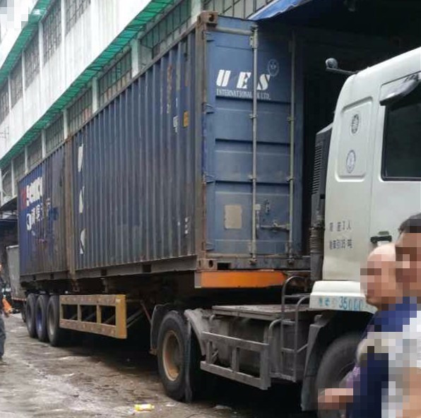 발굴기 부품 발굴기 구간 부품 Idler Wheel Idler For PC200 PC300 PC400 PC500 15